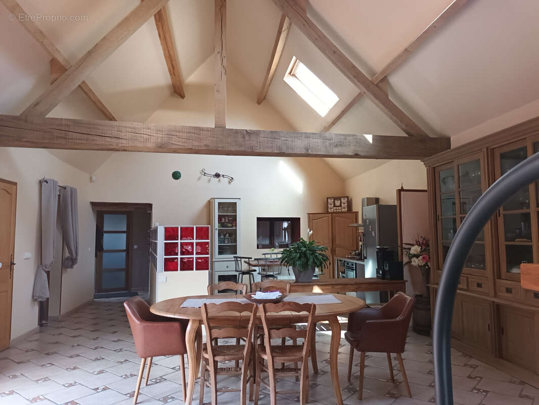 Magnifique maison de campagne entièrement rénovée.. - photo 3