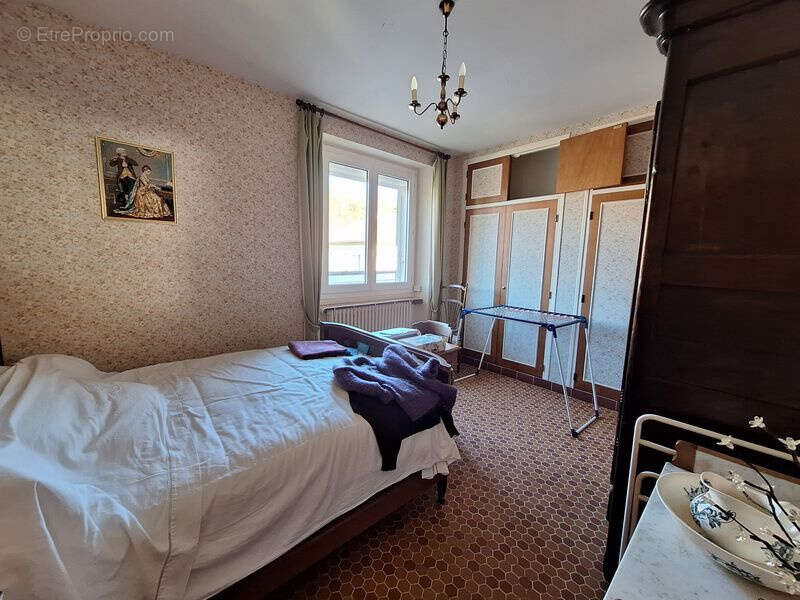 Maison à SAINT-CERE