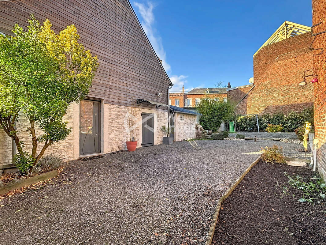 Maison à ORIGNY-EN-THIERACHE