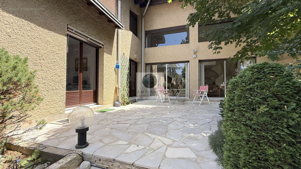 Maison à VALENCE