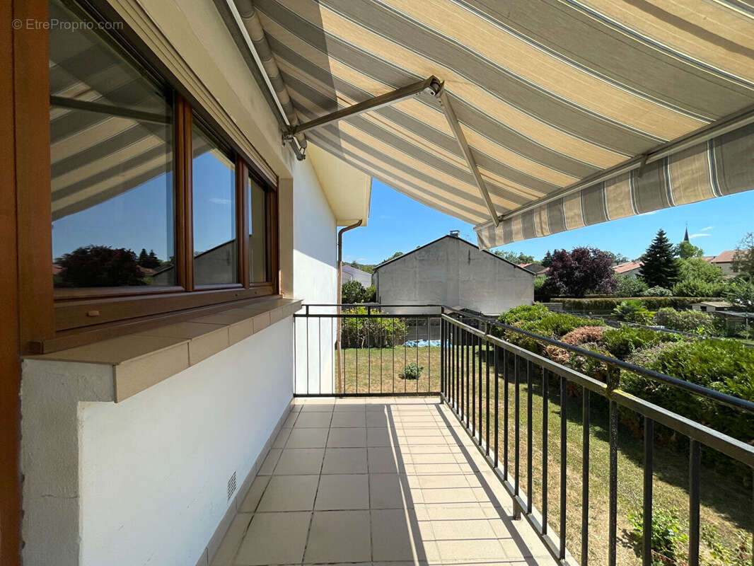 Maison individuelle de 9 pièces sur 220 m2 à Ancy Dornot - photo 5