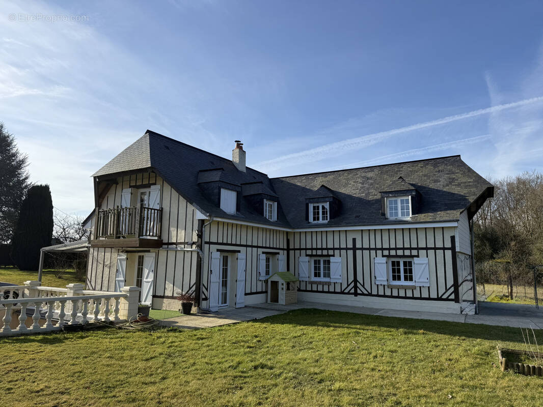 Maison à FORMERIE