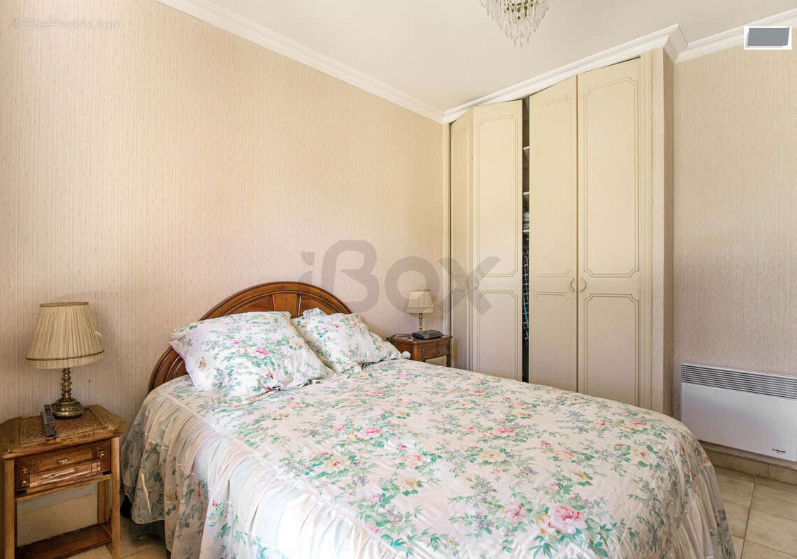 Maison à SIX-FOURS-LES-PLAGES