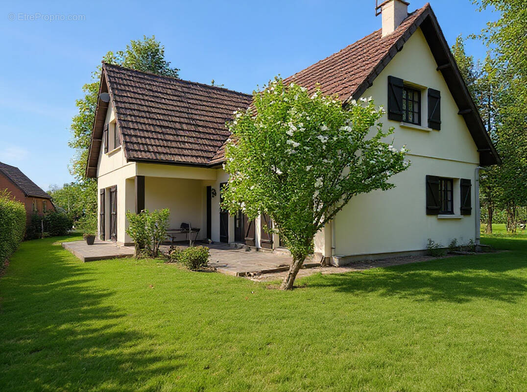 Maison à PONT-HEBERT