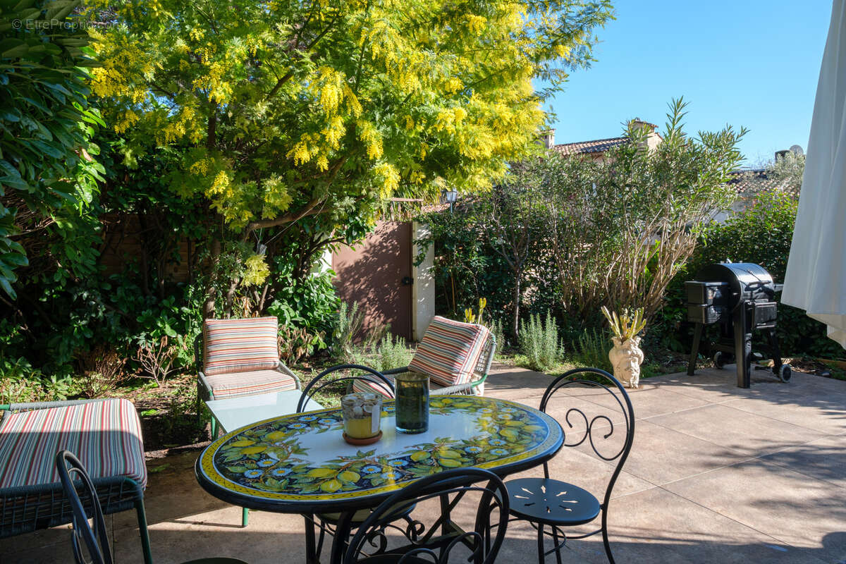 Maison à VILLENEUVE-LOUBET