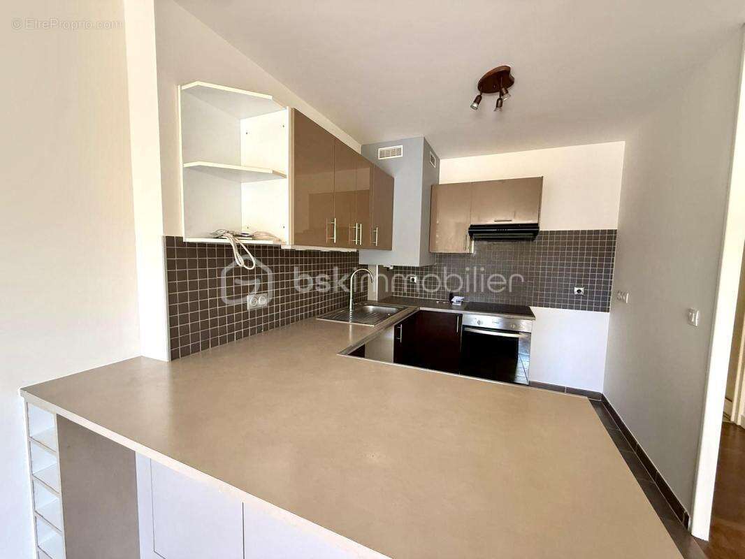 Appartement à ROSNY-SOUS-BOIS