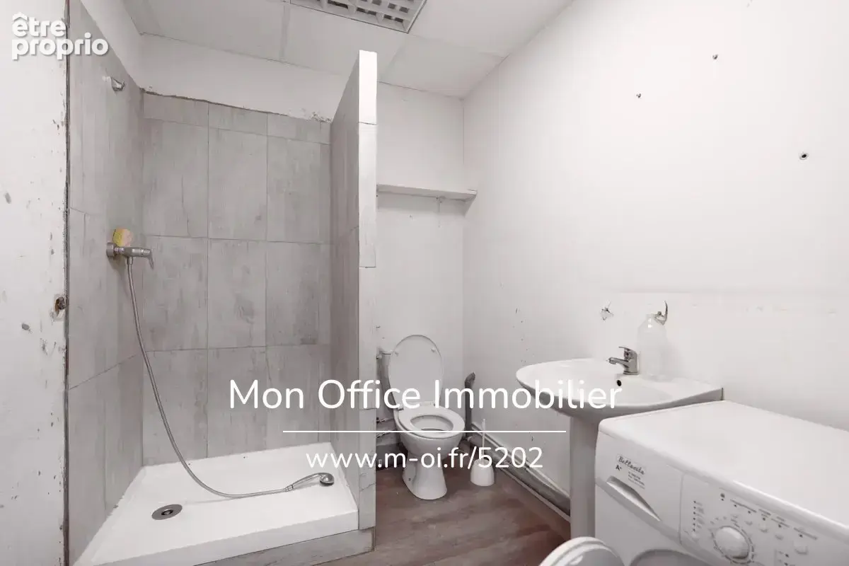 Référence : 6566-NAM. - Local Professionnel Z.A Les Milles - photo 10
