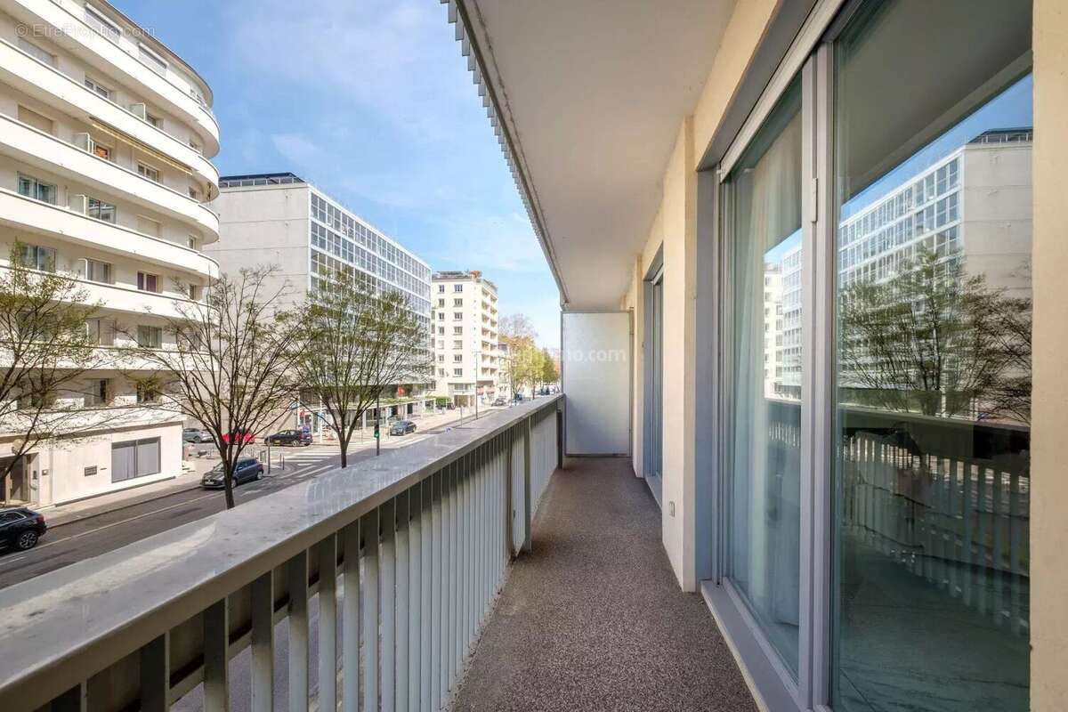 Appartement à LYON-6E