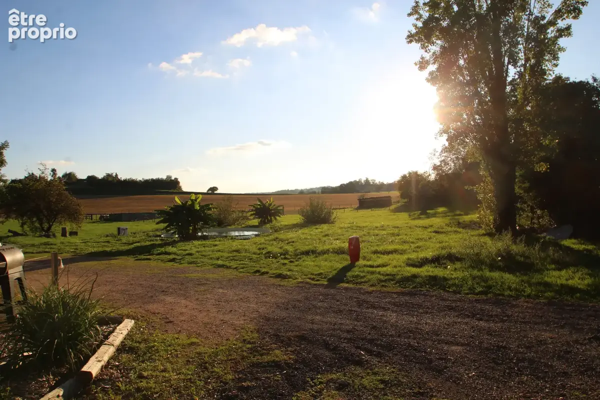 Propriété rénovée à vendre en pleine campagne ! - photo 20