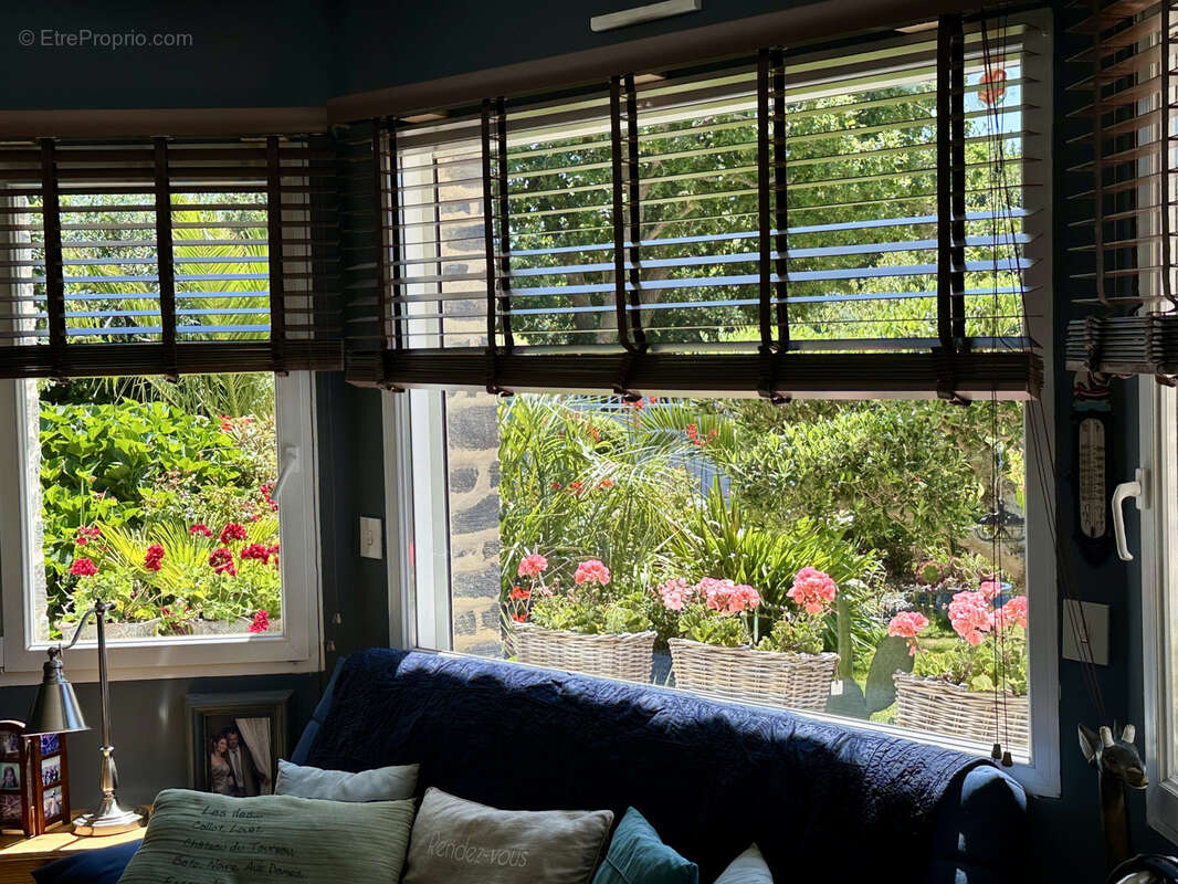 Maison à PLOUGRESCANT