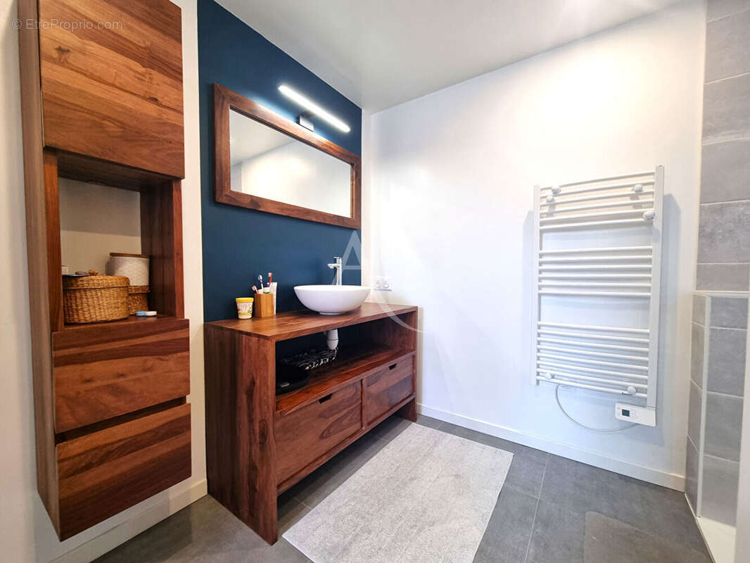 Maison à SAINT-SEBASTIEN-SUR-LOIRE