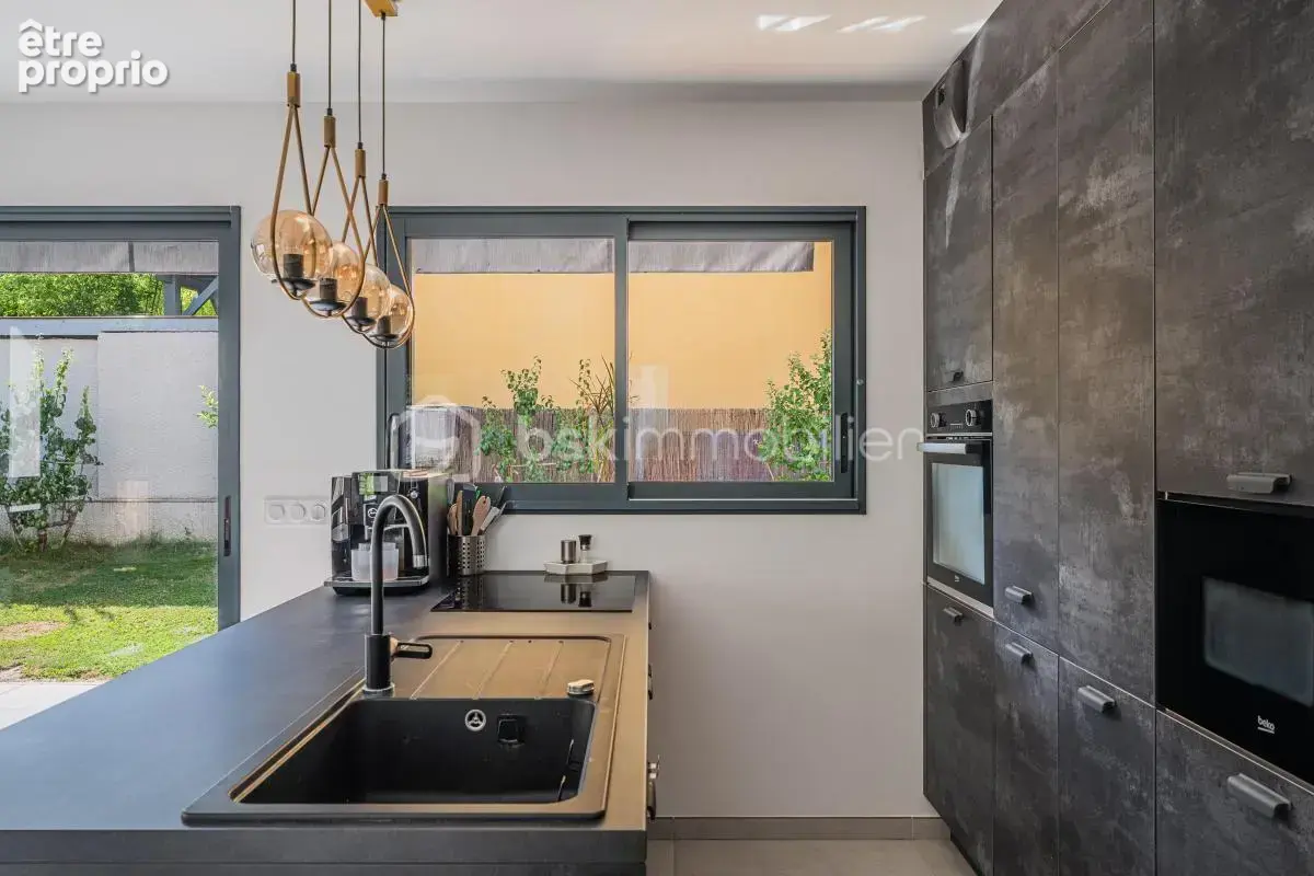 Maison mitoyenne 5 pièces avec Garage - Centre-ville d'Annecy - photo 5