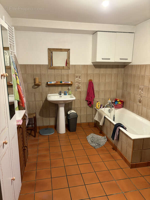 Maison à SAINT-AUBIN-FOSSE-LOUVAIN