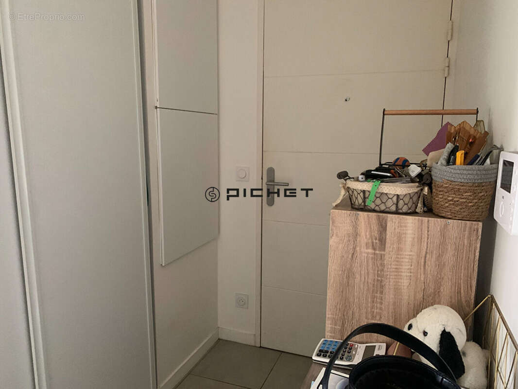 Appartement à BILLERE