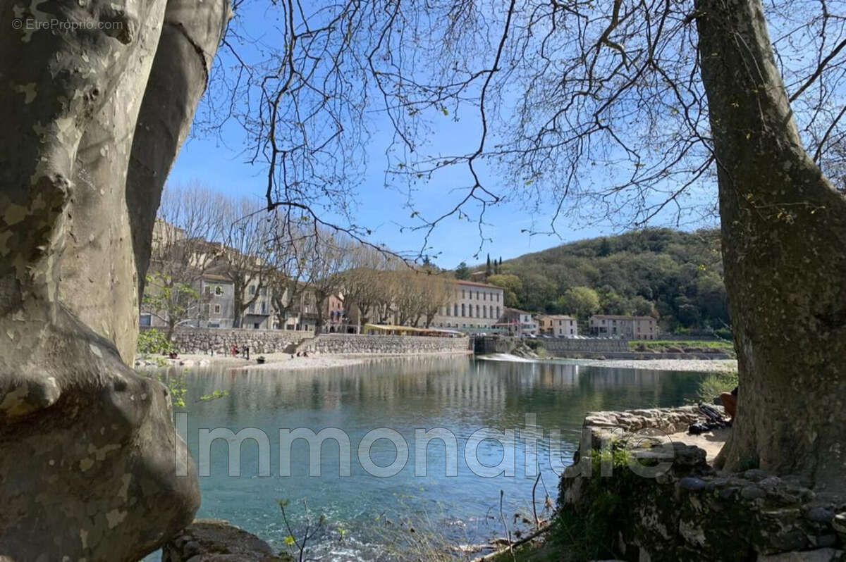 Appartement à LAROQUE