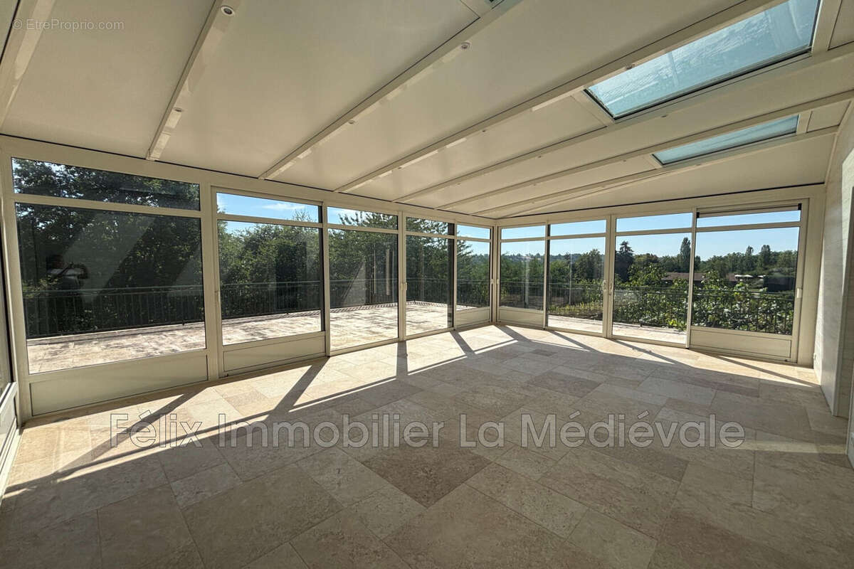 Maison 131 m² à Sarlat-La-Caneda  - photo 3