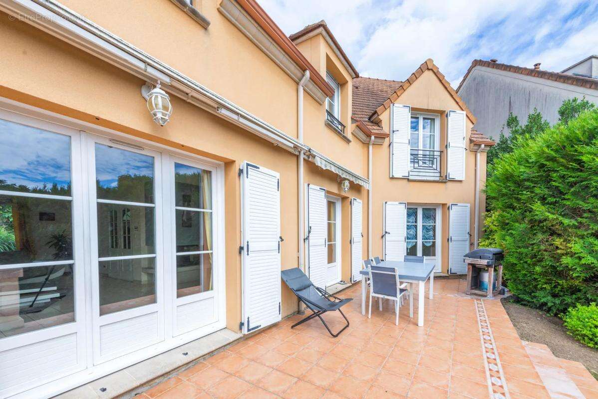 Maison à TRIEL-SUR-SEINE