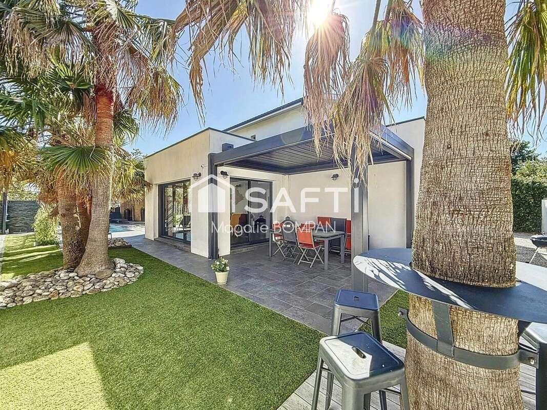 Photo 4 - Maison à LANTON