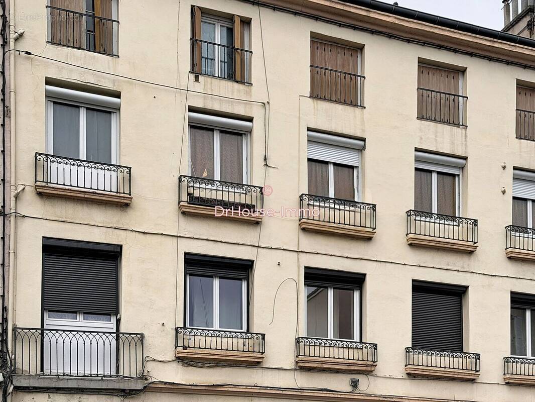 Appartement à SAINT-ETIENNE