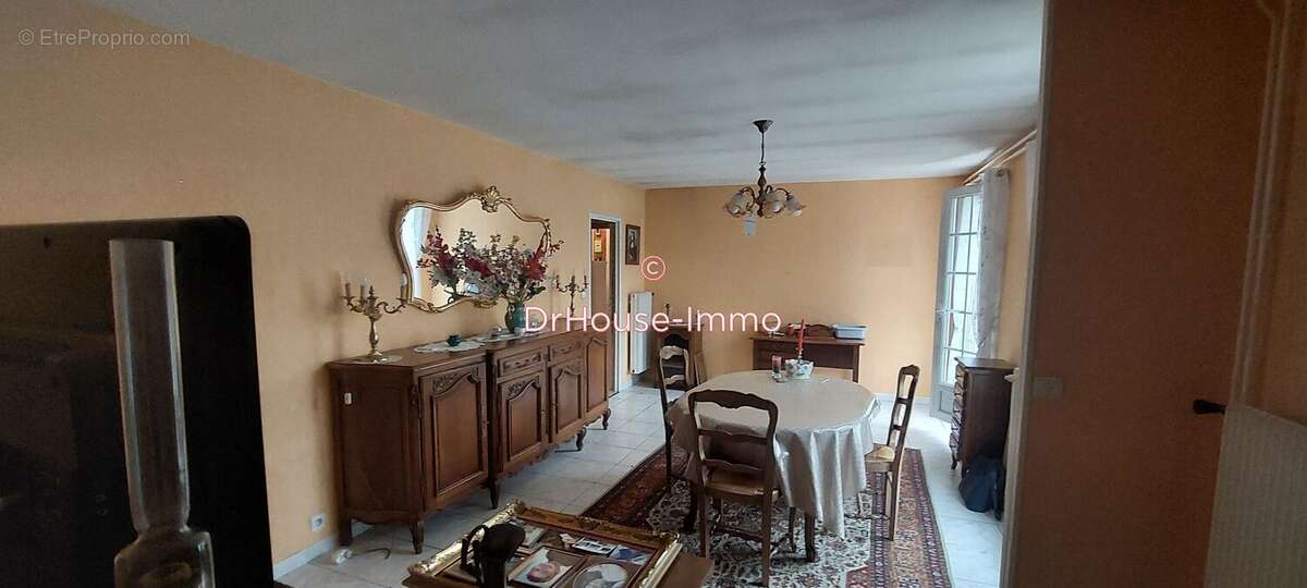 Maison à SAINT-ANDRE-LES-VERGERS