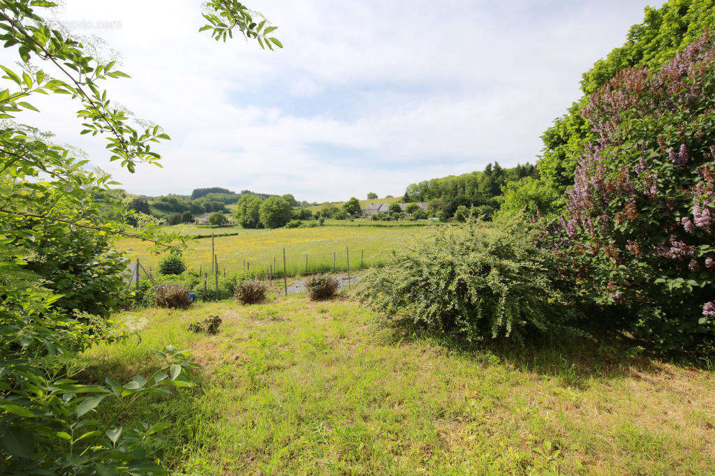 Maison à CHISSEY-EN-MORVAN