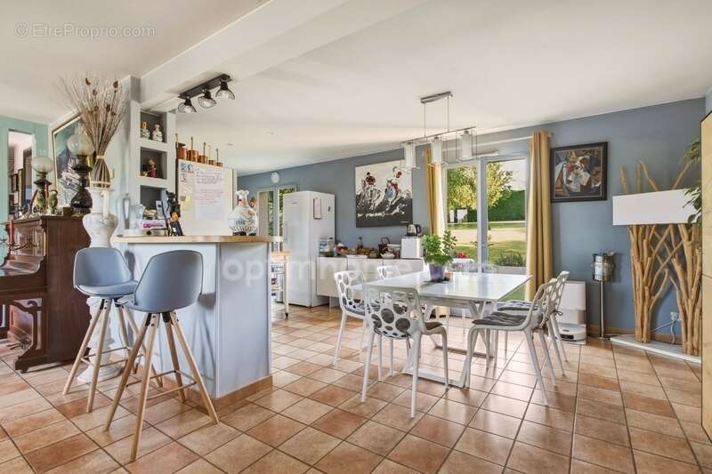 Maison à PONT-L'EVEQUE