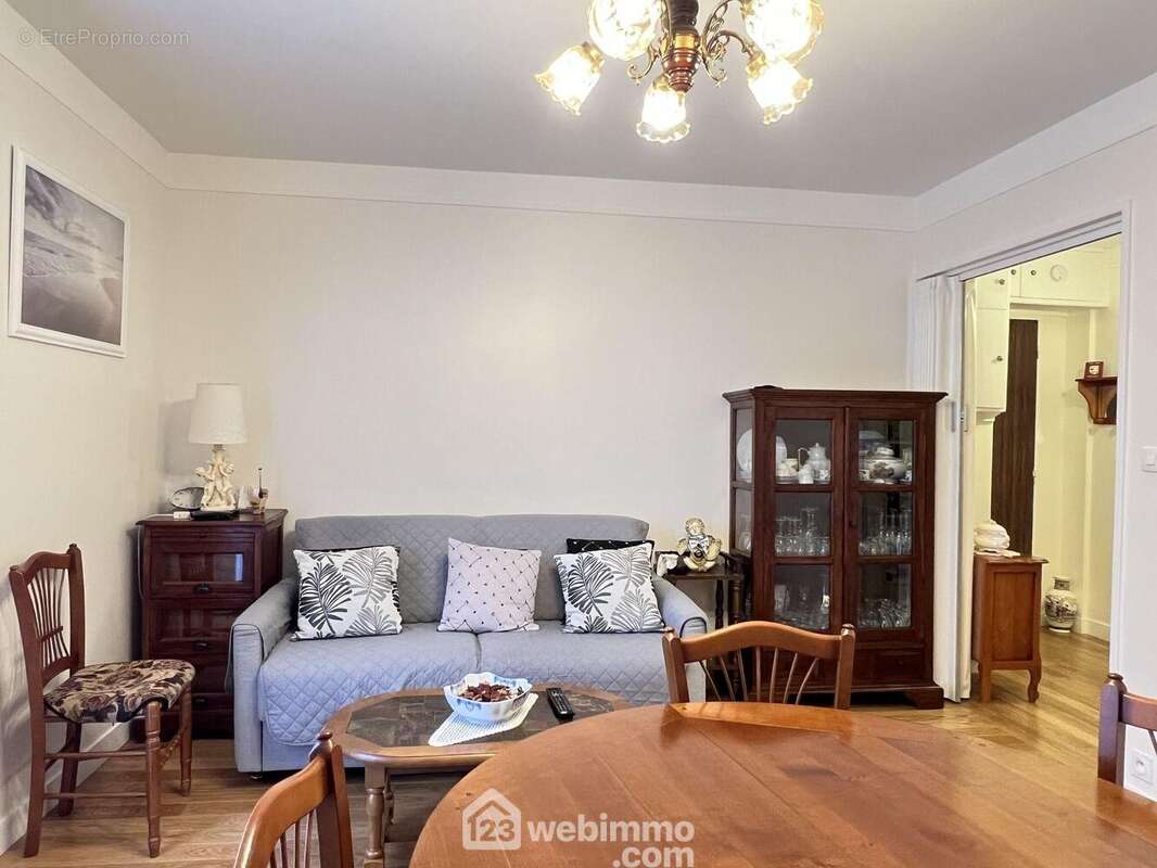 Appartement à CHOISY-LE-ROI