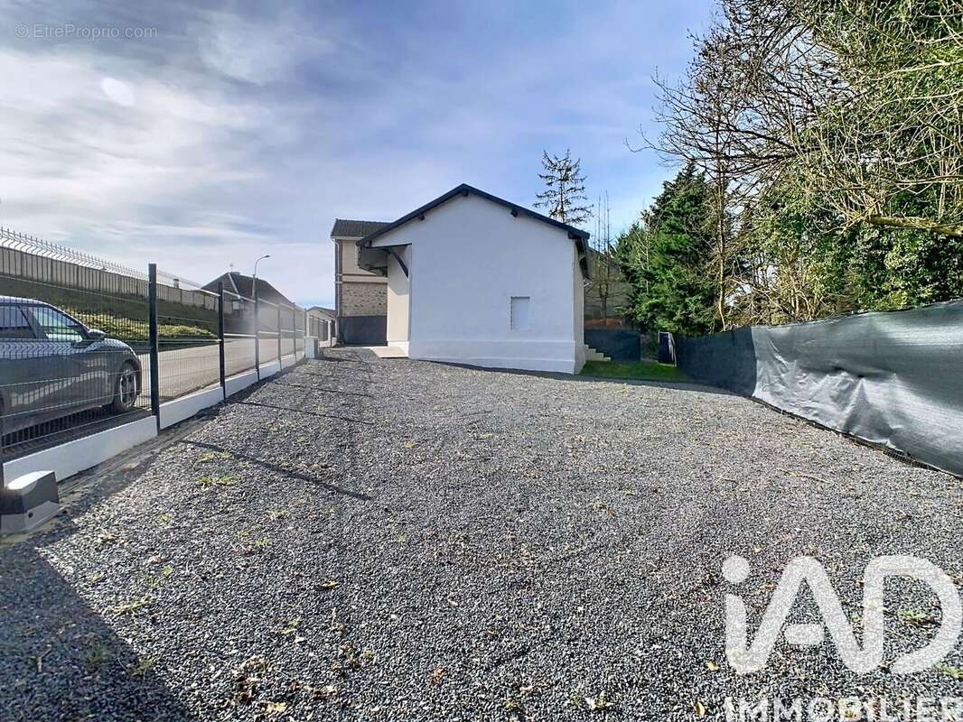 Maison 63 m² à Poivres  - photo 4