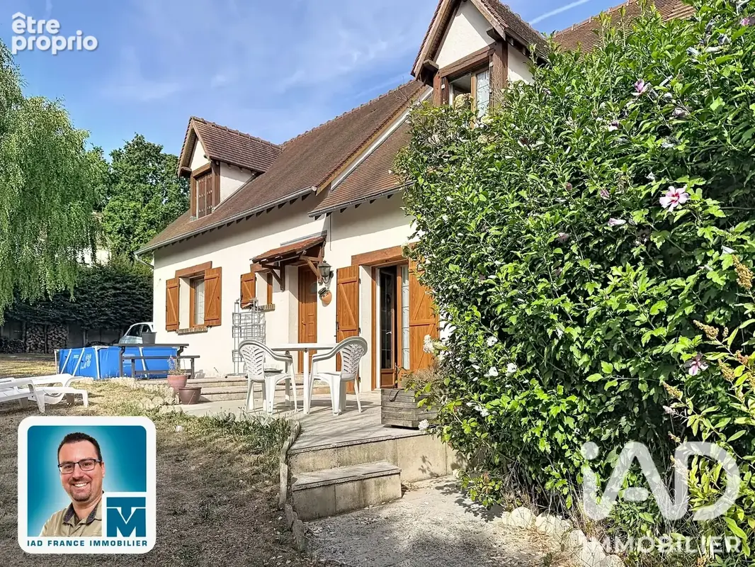 Photo 1 - Maison à YMERAY