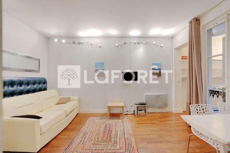 Appartement à PARIS-6E