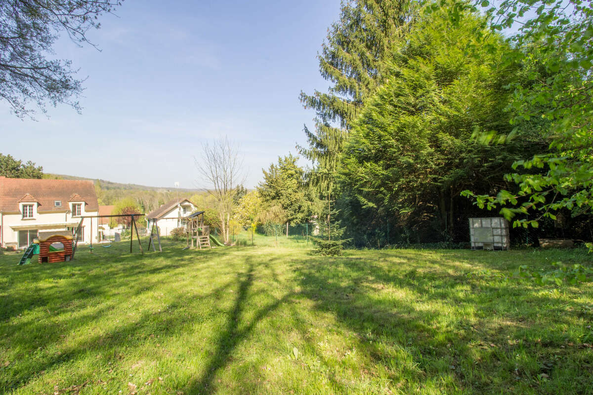 Maison à JANVILLE-SUR-JUINE