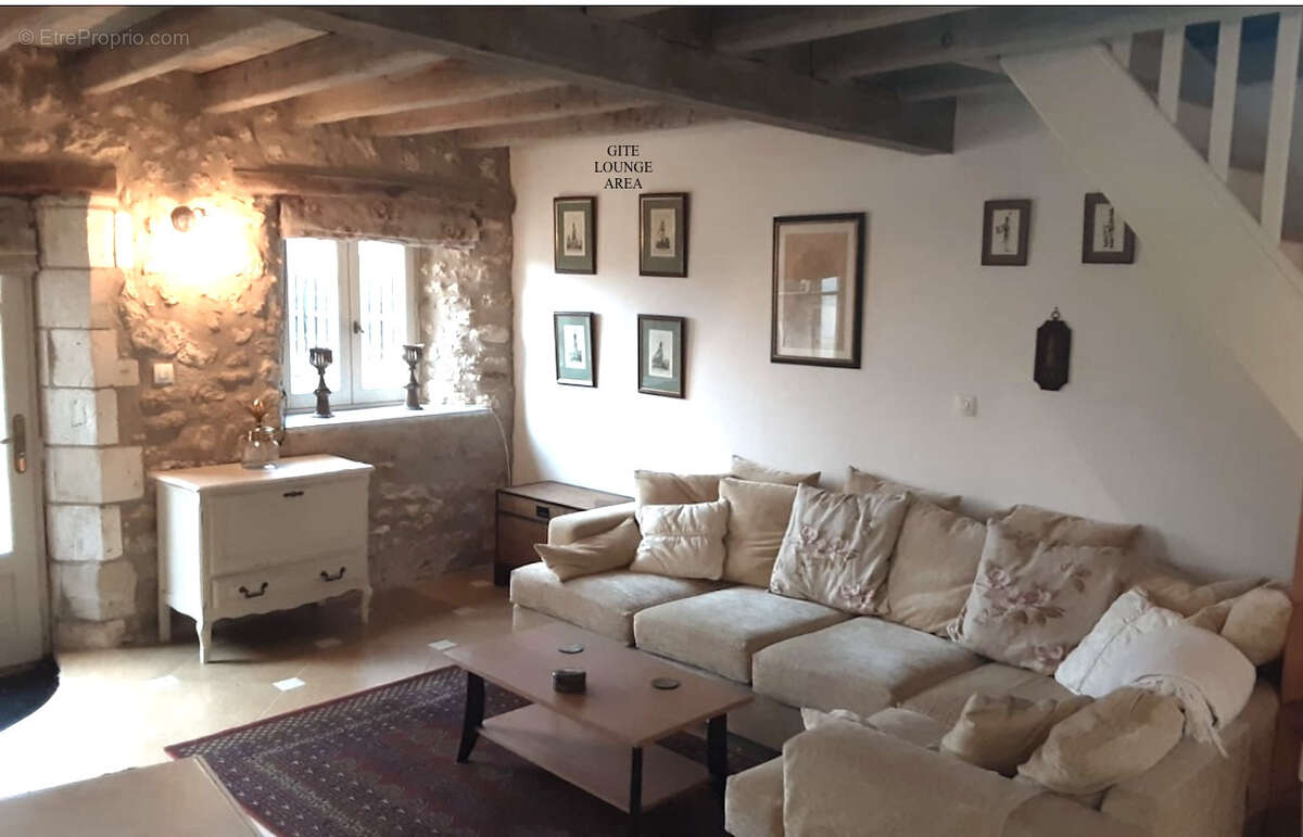2 maisons en pierre renovée au calme, avec atelier sur terrain d'environ 1500m2 - photo 28