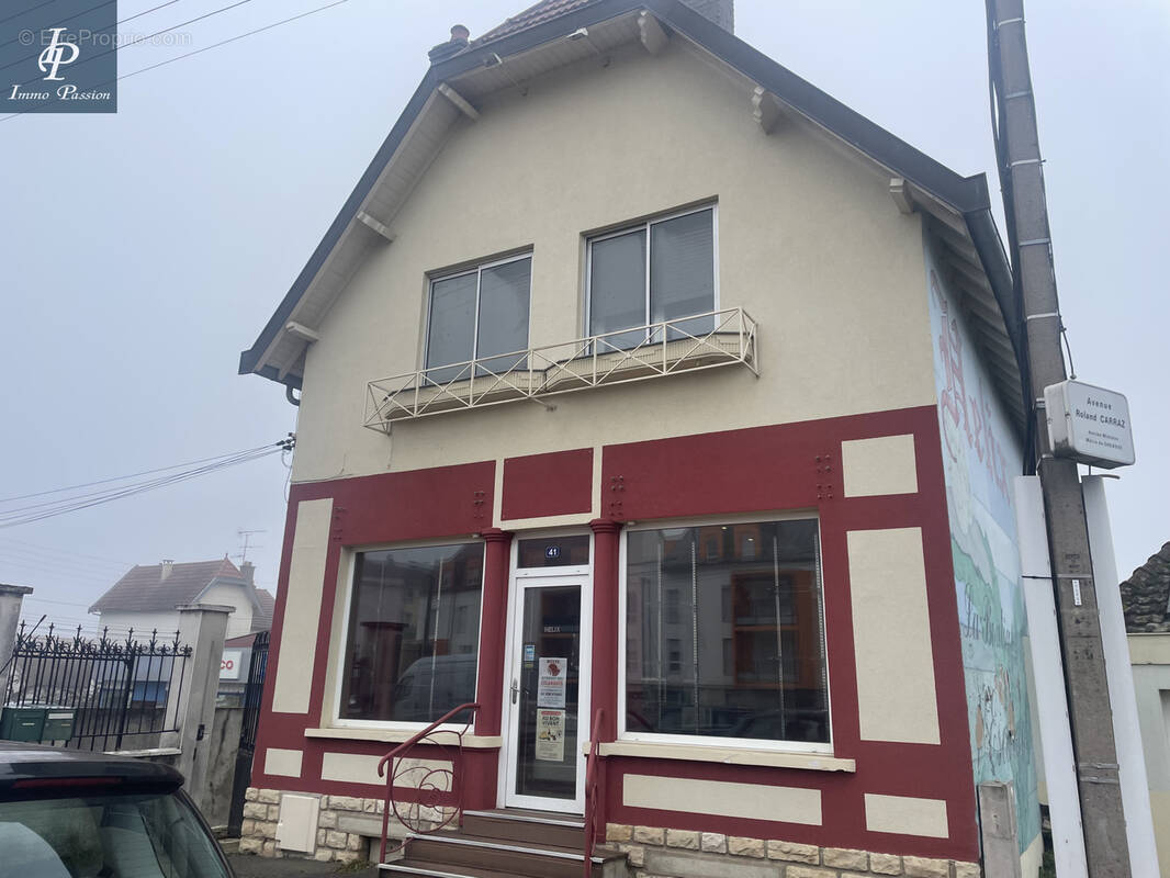 Maison à CHENOVE