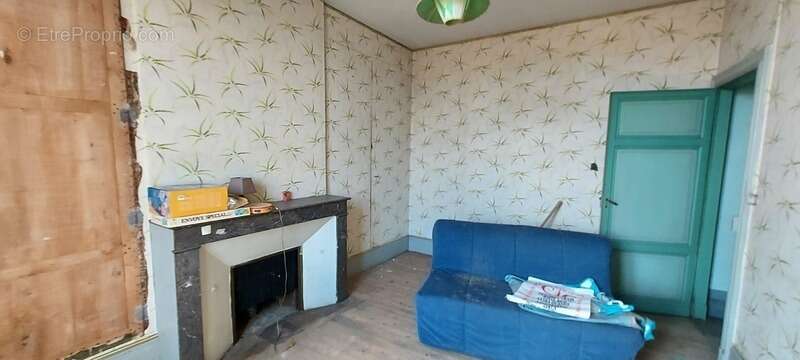 Maison à PORT-SAINTE-MARIE