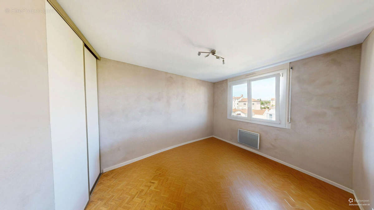 Appartement à LYON-8E
