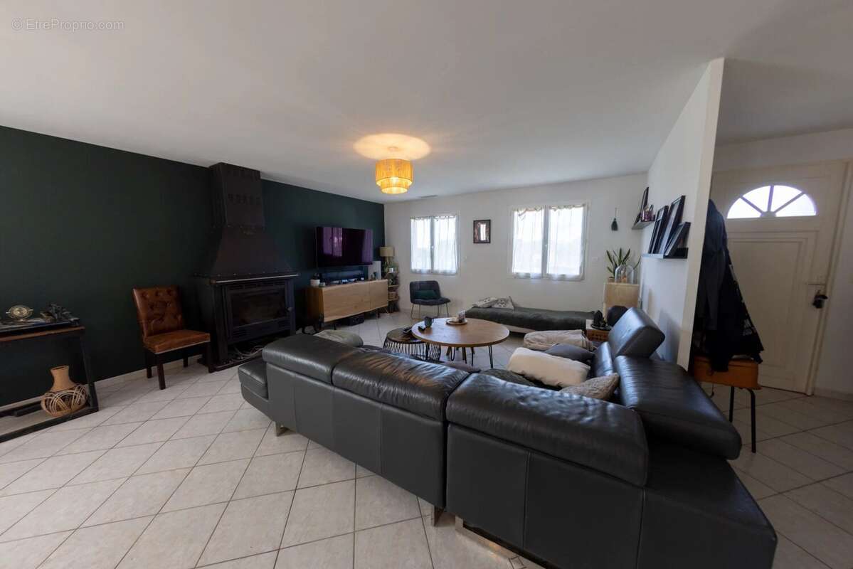 Maison à MONTSAUNES