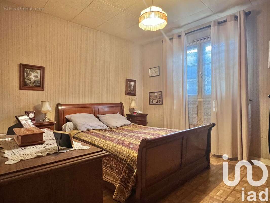 Photo 6 - Maison à VILLENEUVE-SUR-YONNE