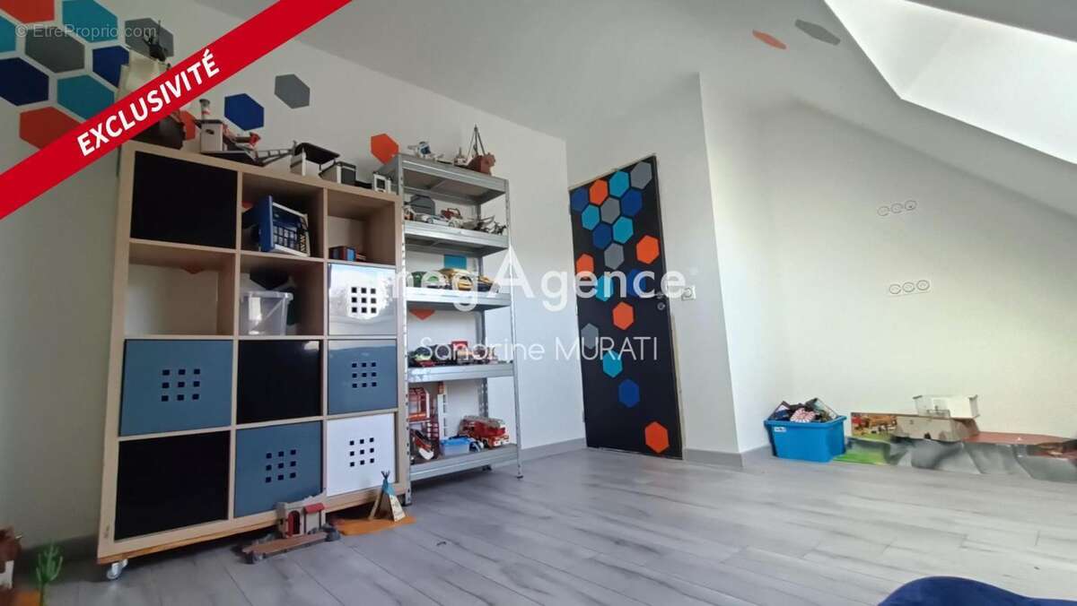 Maison à SAINT-CALAIS-DU-DESERT