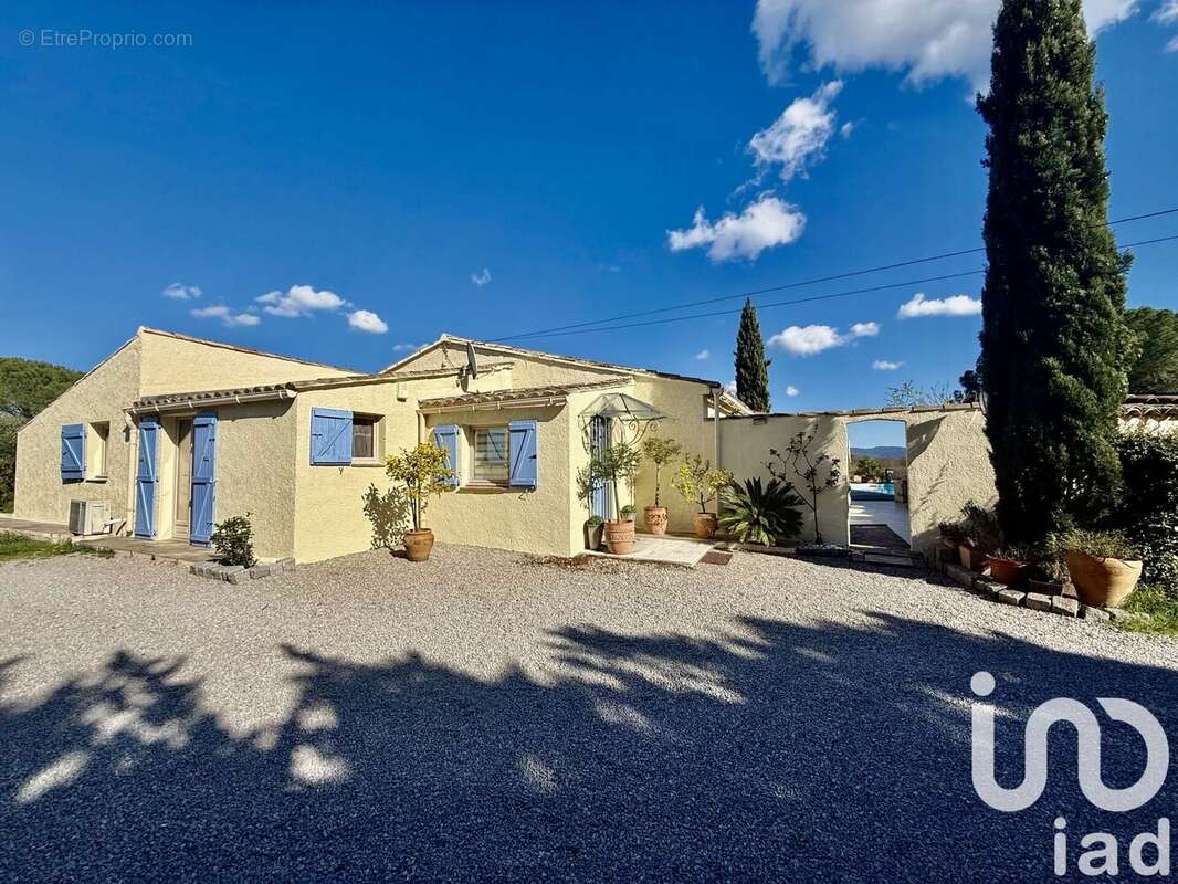 Photo 2 - Maison à LE CANNET-DES-MAURES