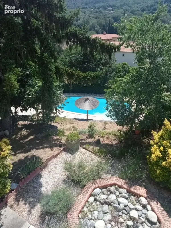 Joyau rare dans le sud de la France : maison avec appartement séparé, piscine chauffée et vaste terrain - photo 3