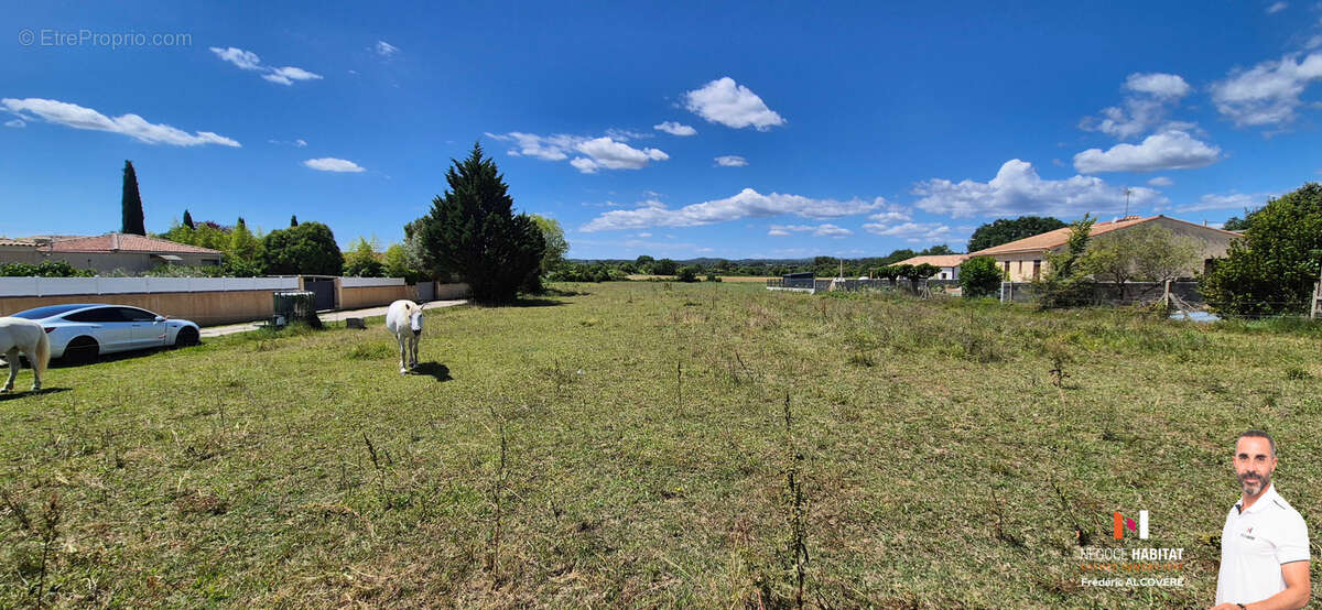 Saussines magnifique terrain a batir de 3615m2  dont 710m2 constructible plat de forme rectangulaire - photo 2