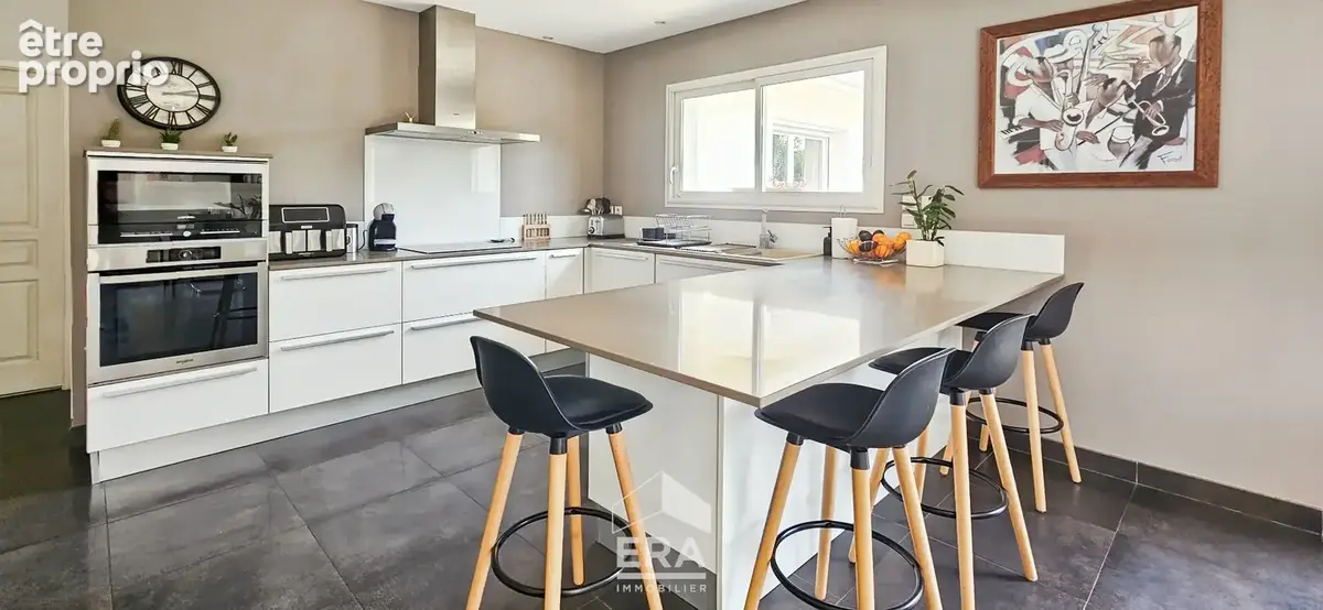 EYSINES 33320 - Maison familiale 200m²  5ch +  bureaux - 850 m² de parcelle - Calme - Garage, Jardin - photo 3