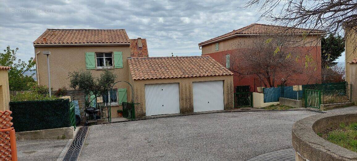 Photo 1 - Maison à MARSEILLE-16E