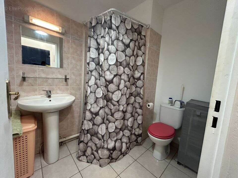 T2 - Chateau gombert - place - parking - terrasse - Appartement à MARSEILLE-13E