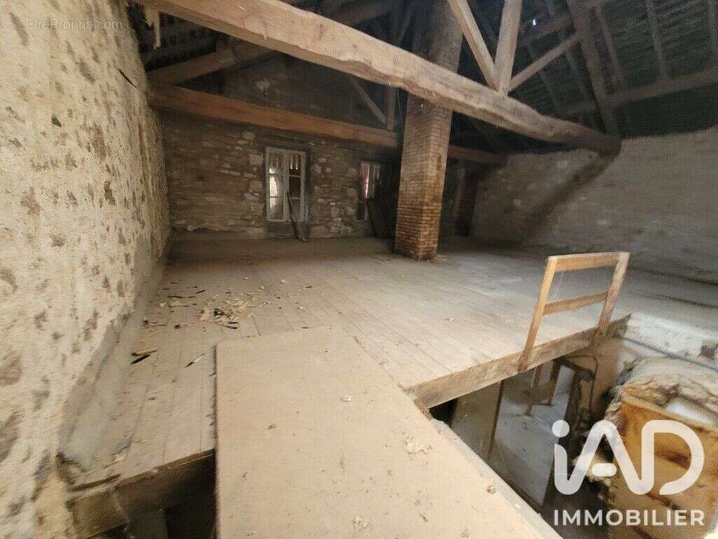 Maison 90 m² à Azay-Sur-Thouet  - photo 6