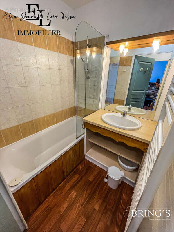 Appartement à LA CLUSE