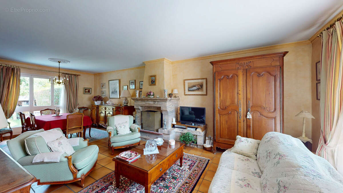 Maison à DOURDAN