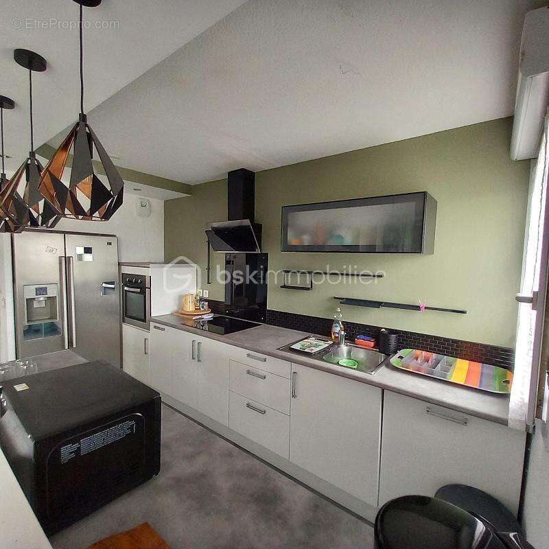 Appartement à LATTES