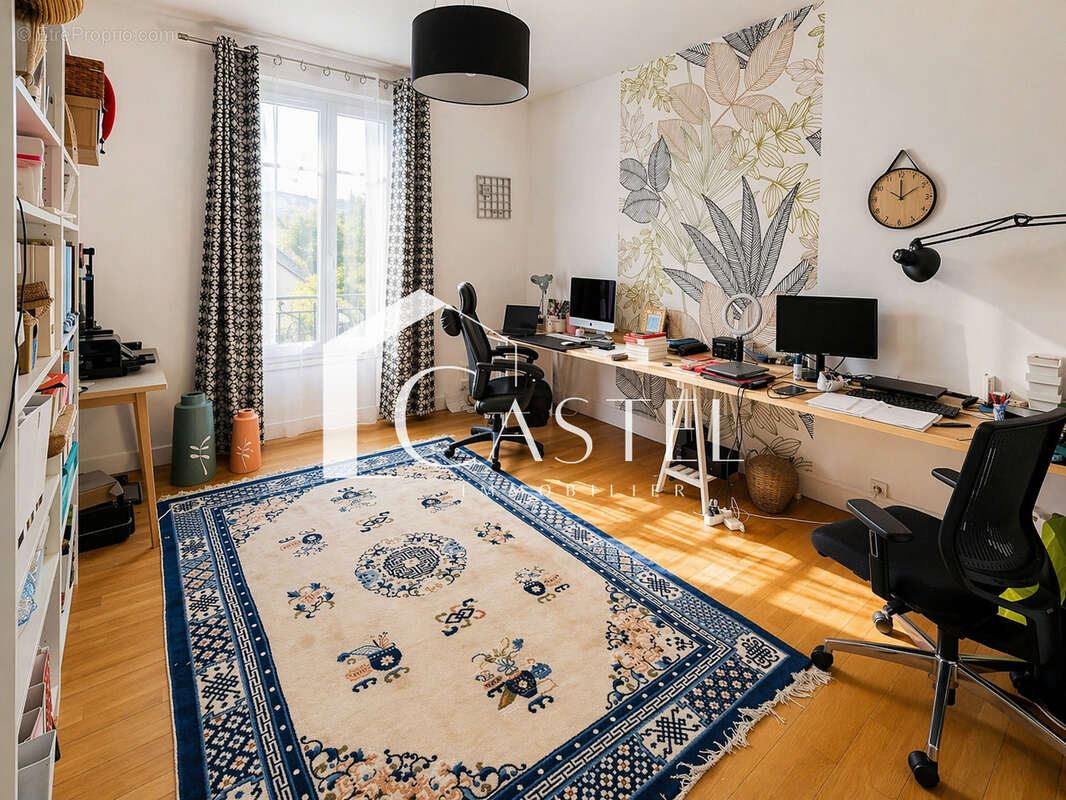 Maison à BOUAFLE