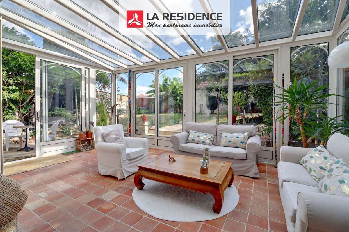 Maison 262 m² à Maule  - photo 4